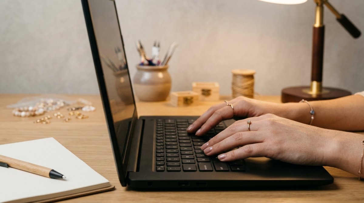 Overrides en PrestaShop: qué son y qué pasa si dos módulos chocan